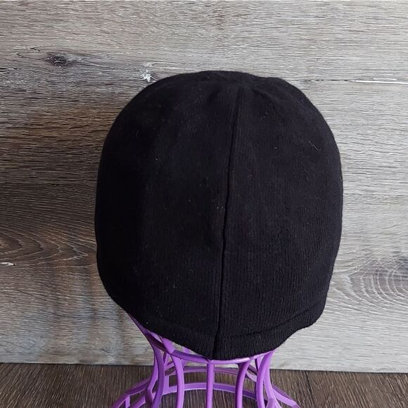 The North Face Black Unisex Skull Beanie - Picture 3 of 5